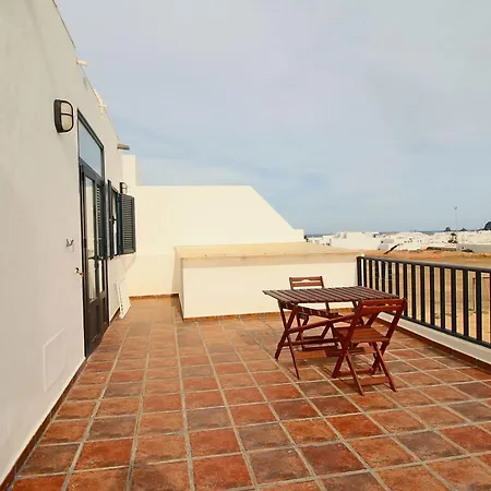 Lightbooking La Graciosa Caleta de Sebo Exterior photo