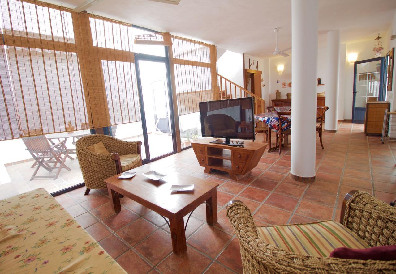 Lightbooking La Graciosa * Caleta de Sebo